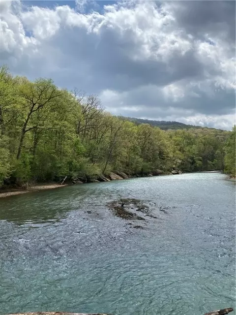Madison County 5111, Elkins, AR 72727