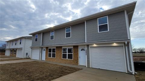 1215 Nedra Dr #A, Decatur, AR 72722
