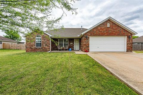 1347 Middle Fork Rd, Elkins, AR 72727 photo 1
