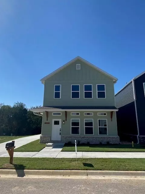 805 S Jagger Ln, Fayetteville, AR 72701