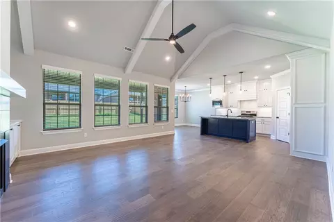 630 Harbison St, Bentonville, AR 72712