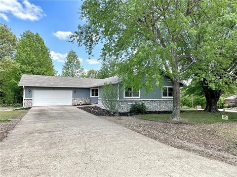 9 Walney Dr, Bella Vista, AR 72715