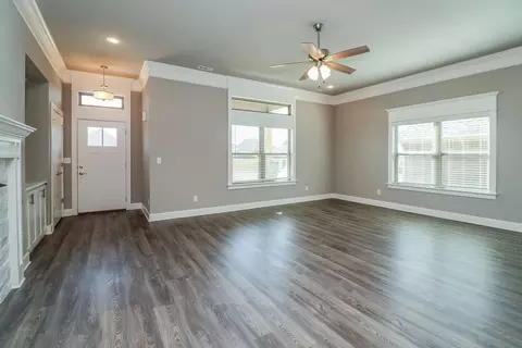 1081 Bootleg Rd, Bentonville, AR 72713