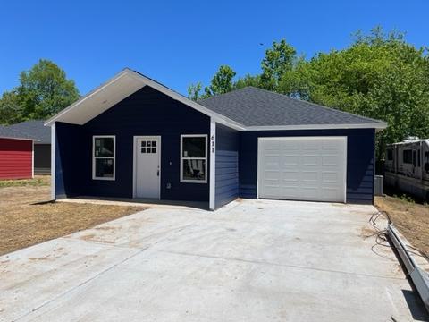 611 Washington St, Siloam Springs, AR 72761