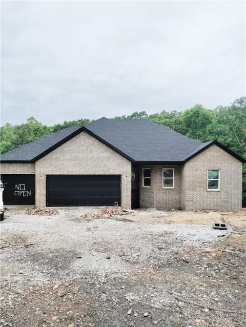 12 Gibson Ln, Bella Vista, AR 72715
