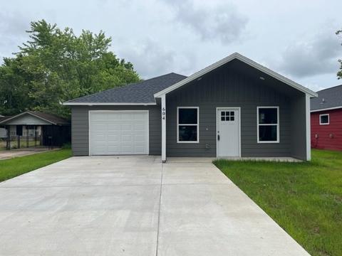 604 Granite St, Siloam Springs, AR 72761