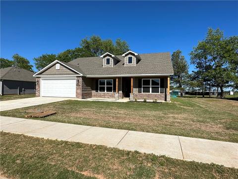 2808 Bauer St, Pea Ridge, AR 72751
