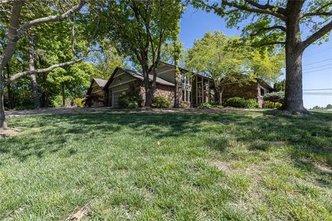 100 Suttle Dr, Springdale, AR 72764 photo 4