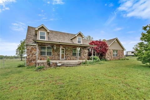 473400 604 Rd, Watts, OK 74964