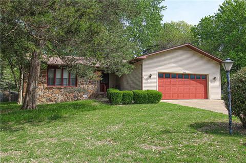 1309 Cresswell Dr, Mountain Home, AR 72653