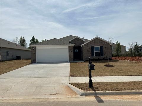 602 W Cattleman Ct, Siloam Springs, AR 72761