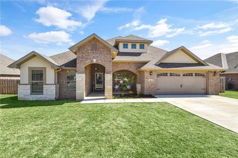 243 Hunt St, Pea Ridge, AR 72751