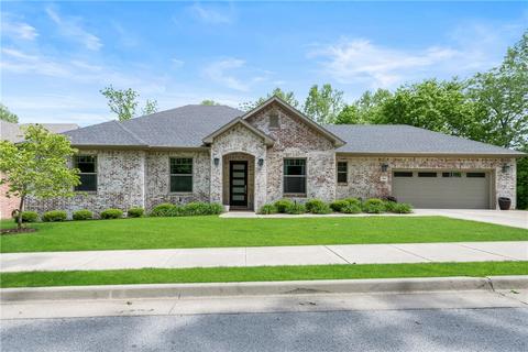 7003 W Brookridge Rd, Rogers, AR 72758