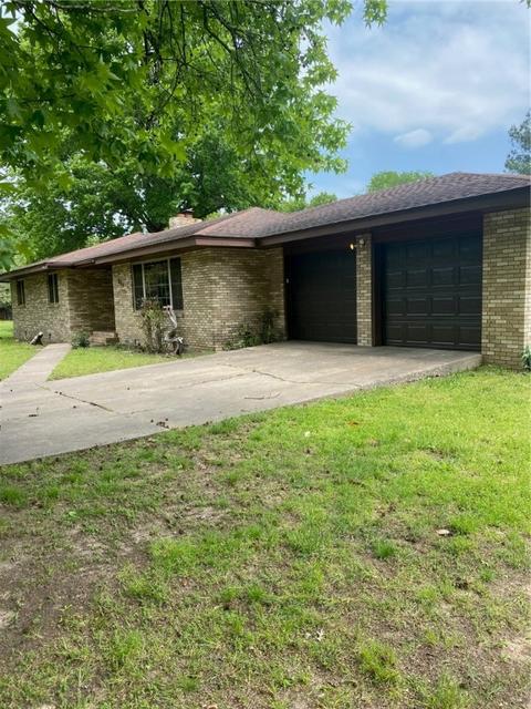 217 Prospect St, Siloam Springs, AR 72761
