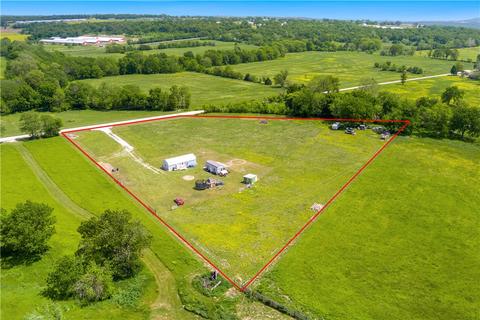 11149 Summers Rd, Summers, AR 72769 photo 3
