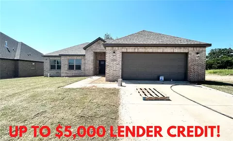 2321 Meyers St, Pea Ridge, AR 72751