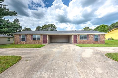 1135 1137 N Carlsbad Trce, Fayetteville, AR 72704