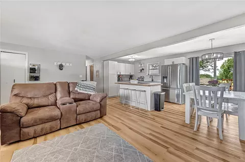 12793 Galyean Rd, Bentonville, AR 72712