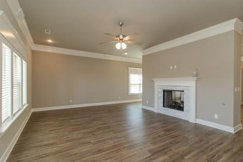 1101 Bootleg Rd, Bentonville, AR 72713