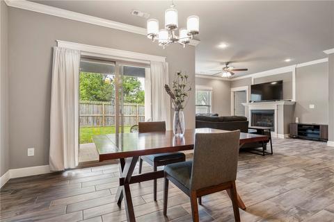 110 E Glendale Ln, Rogers, AR 72758 photo 8