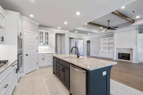 1340 Paragon Dr, Centerton, AR 72719 photo 5
