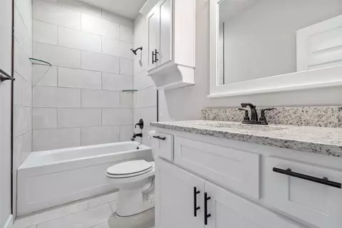 1340 Paragon Dr, Centerton, AR 72719 photo 8
