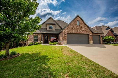 505 NE Green Creek Rd, Bentonville, AR 72712
