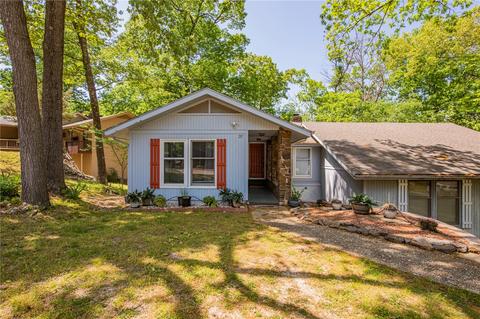 37 Dogwood Dr, Bella Vista, AR 72715