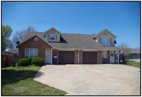 901 Meghan Ct, Siloam Springs, AR 72761