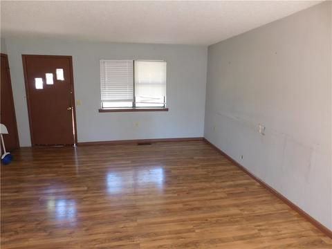 104 S Pine St, Jasper, AR 72641 photo 6