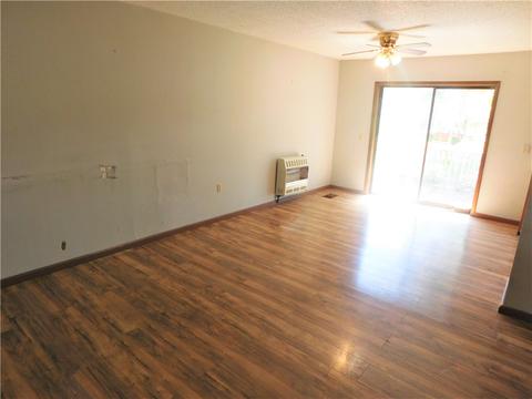 104 S Pine St, Jasper, AR 72641 photo 3