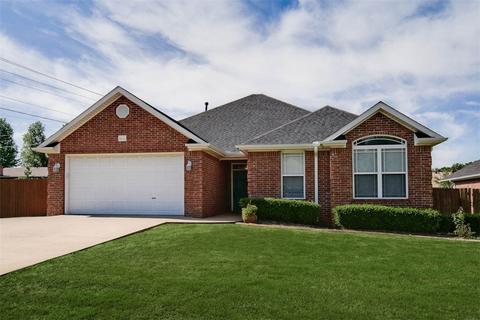 4027 W Green Side Ln, Springdale, AR 72762