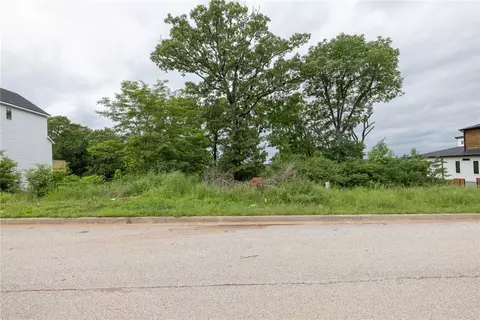 2257 Marks Mill Ln, Fayetteville, AR 72703
