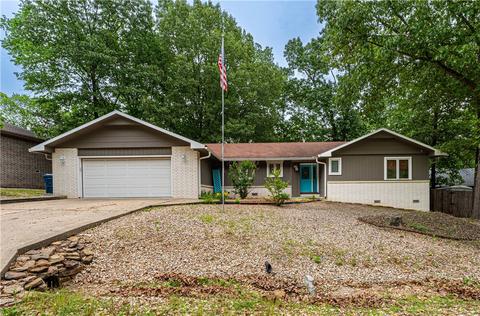 5 Quantock Hills Ln, Bella Vista, AR 72715
