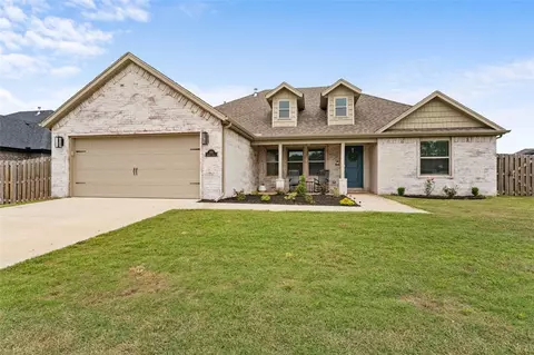 1921 Sunrise Cir, Centerton, AR 72719