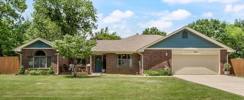 504 S Oak Hill St, Siloam Springs, AR 72761