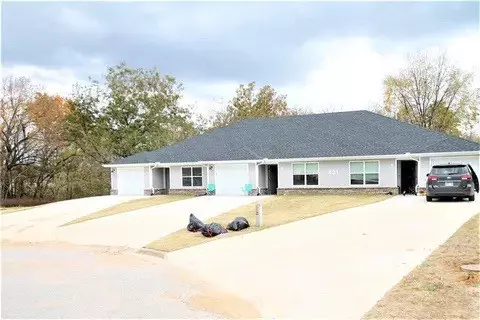 321 Westbrook Ct, Decatur, AR 72722
