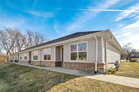 321 Westbrook Ct, Decatur, AR 72722 photo 3