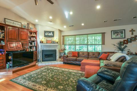 6842 E Guy Terry, Springdale, AR 72764 photo 4