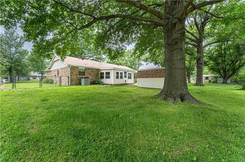 202 Eames Ave, Springdale, AR 72764 photo 20