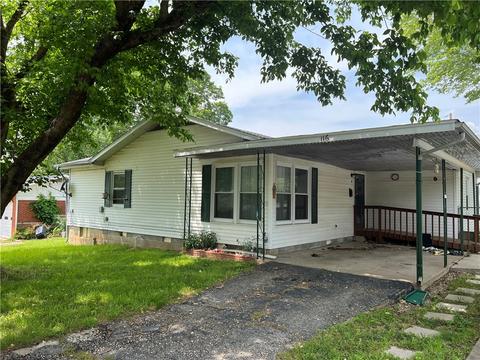 116 Rose Ave, Berryville, AR 72616