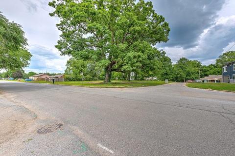 1003 N C St, Rogers, AR 72756