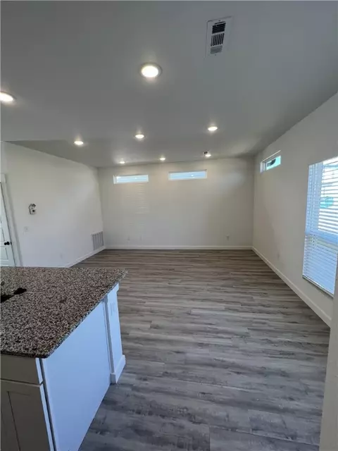 940 Ventnor Ave, Centerton, AR 72719 photo 9