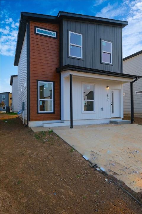 960 Ventnor Ave, Centerton, AR 72719