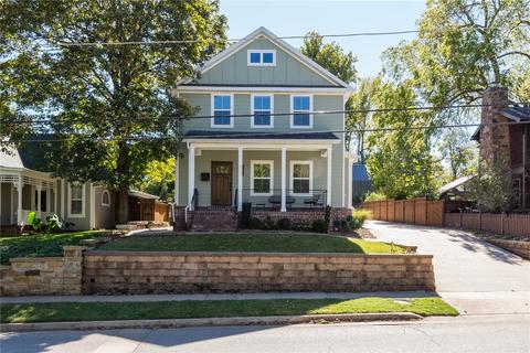 319 E Maple St, Fayetteville, AR 72701