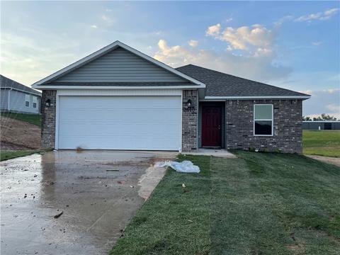 2601 Broken Spoke Ln, Farmington, AR 72730
