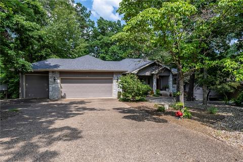 11 Cambria Ln, Bella Vista, AR 72715