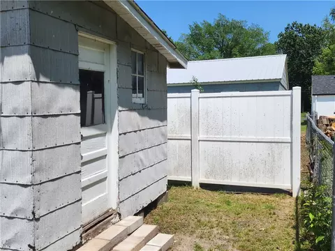 204 Cherry St, Lamar, MO 64759 photo 8