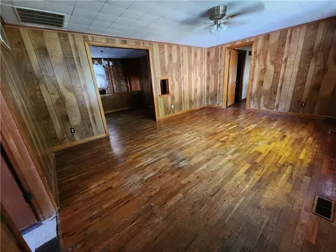 204 Cherry St, Lamar, MO 64759 photo 17