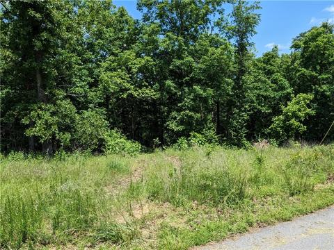 27 Rath Drive, Bella Vista, AR 72715
